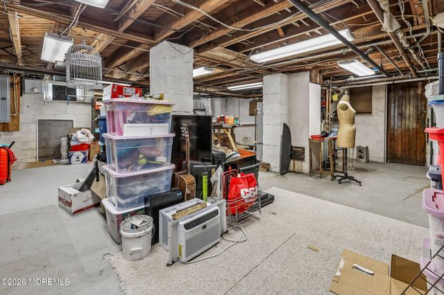 19 Union Street, Toms River, NJ 08753