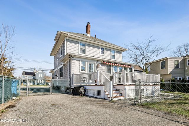 19 Union Street, Toms River, NJ 08753