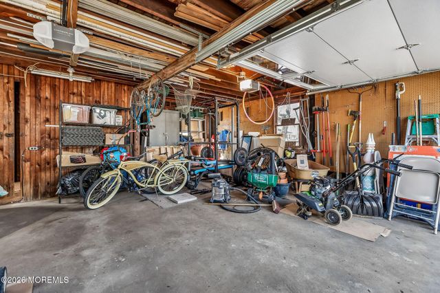 19 Union Street, Toms River, NJ 08753