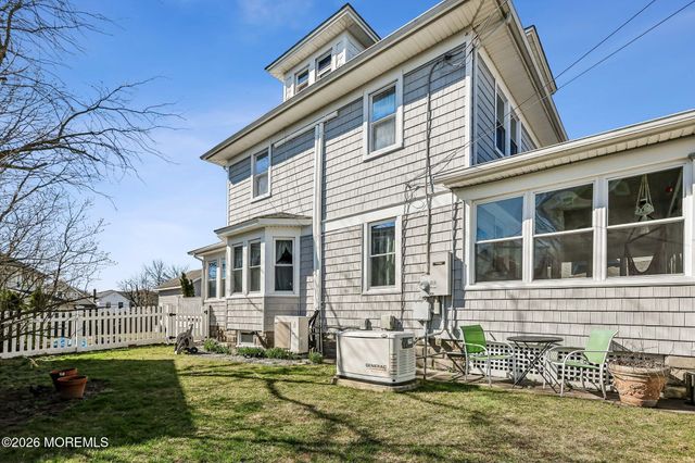 19 Union Street, Toms River, NJ 08753