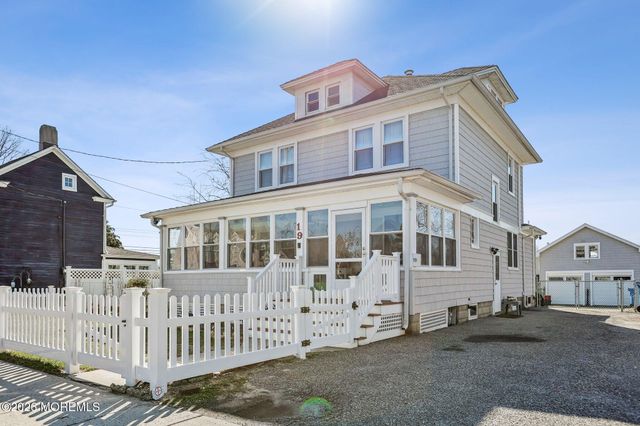 19 Union Street, Toms River, NJ 08753