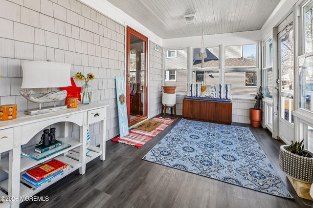 19 Union Street, Toms River, NJ 08753