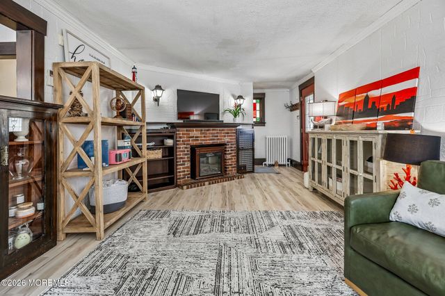 19 Union Street, Toms River, NJ 08753