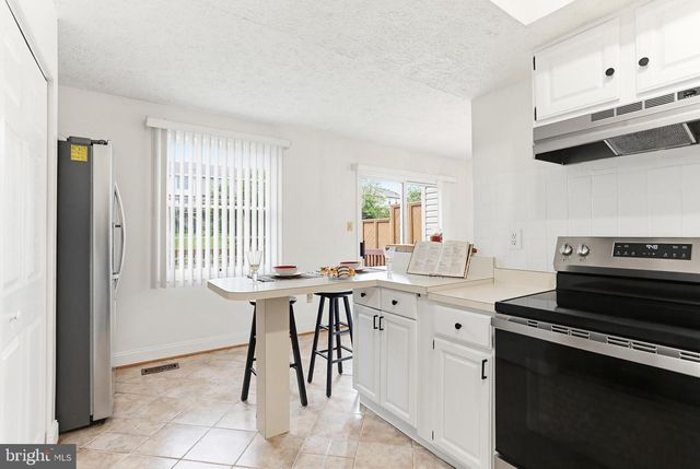 8009 BRIGHTWOOD CT, Ellicott City, MD 21043