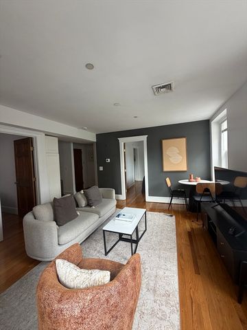 14 Derne Street 1, Boston, MA 02114
