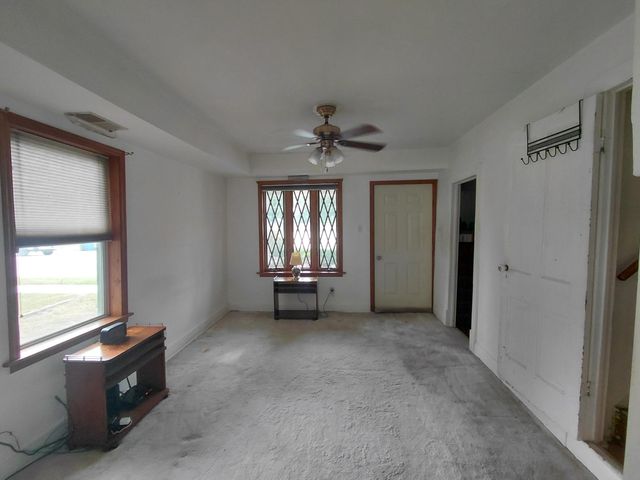 219 S Broad Street, Griffith, IN 46319