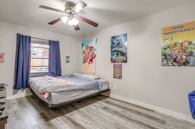 1024 Heberle Drive, Burleson, TX 76028