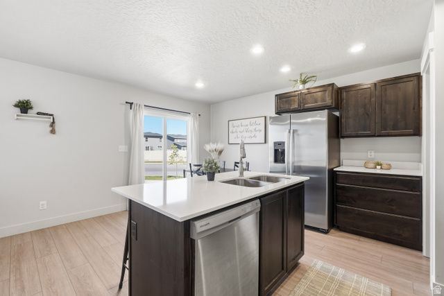 4014 S SAGE WOOD AVE, Mapleton, UT 84664