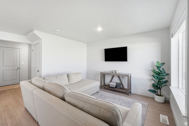 4014 S SAGE WOOD AVE, Mapleton, UT 84664