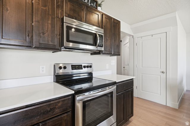 4014 S SAGE WOOD AVE, Mapleton, UT 84664