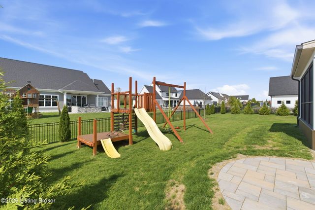 6366 Clore Ln, Crestwood, KY 40014