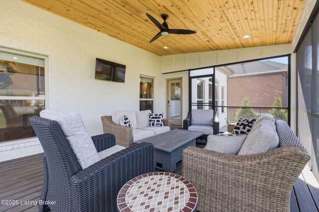 6366 Clore Ln, Crestwood, KY 40014