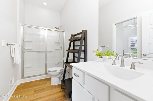 6366 Clore Ln, Crestwood, KY 40014