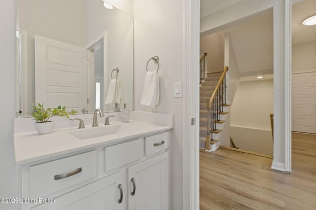 6366 Clore Ln, Crestwood, KY 40014