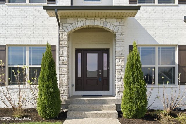 6366 Clore Ln, Crestwood, KY 40014