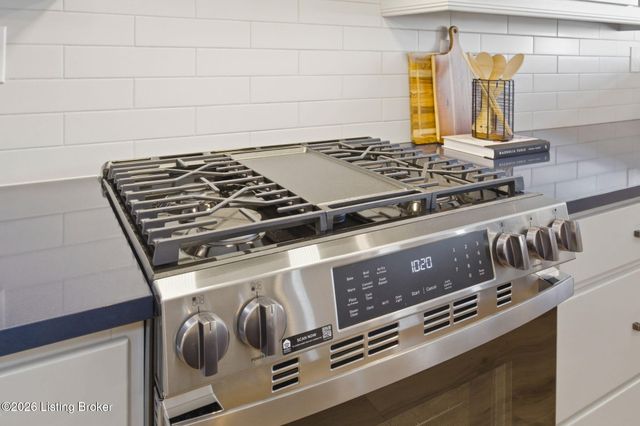 6366 Clore Ln, Crestwood, KY 40014