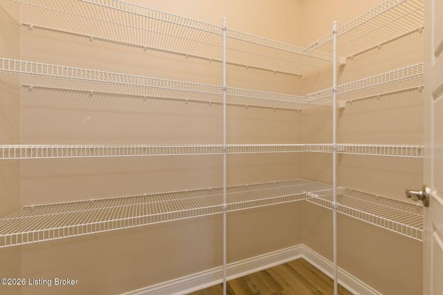 6366 Clore Ln, Crestwood, KY 40014