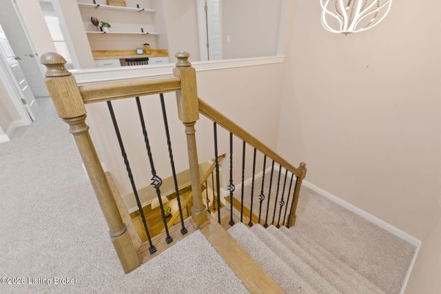 6366 Clore Ln, Crestwood, KY 40014