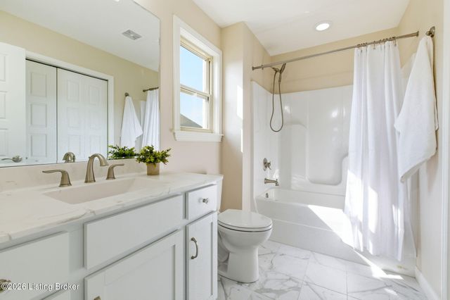 6366 Clore Ln, Crestwood, KY 40014