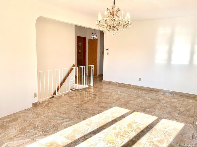 10-07 147th Street 2 Floor, Whitestone, NY 11357