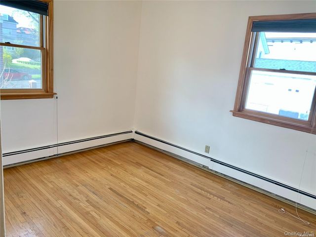 10-07 147th Street 2 Floor, Whitestone, NY 11357