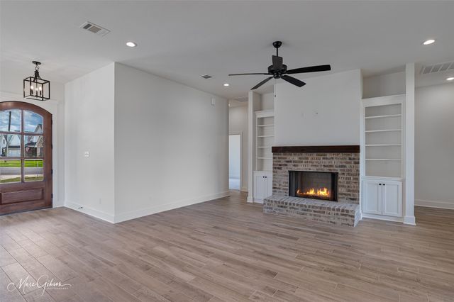319 Newport Lane, Benton, LA 71006