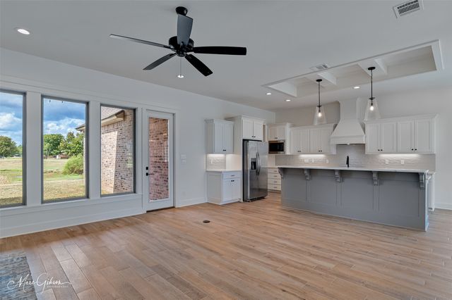 319 Newport Lane, Benton, LA 71006
