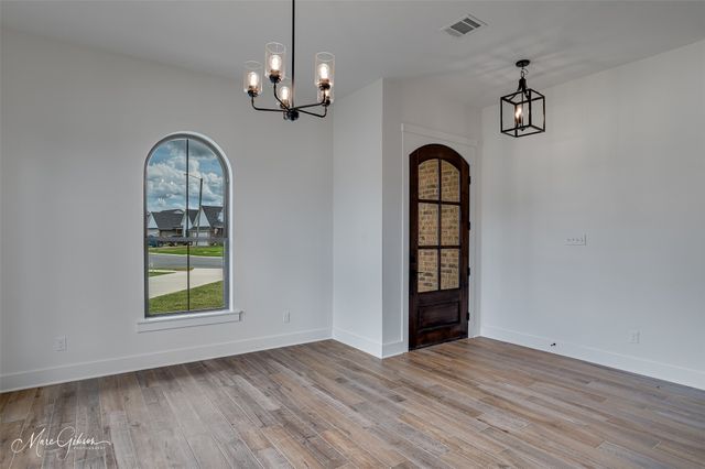 319 Newport Lane, Benton, LA 71006