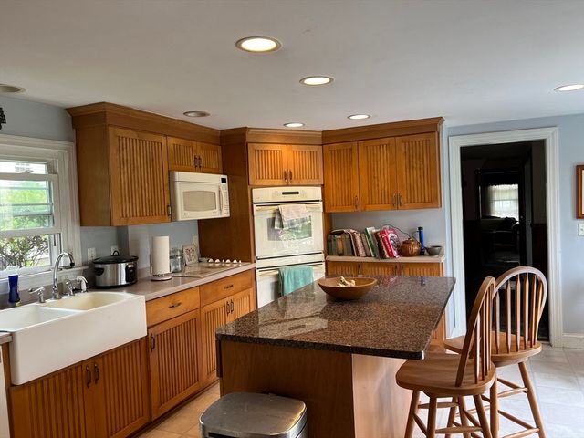 234-236-0 Pleasant Street, Millis, MA 02054