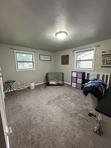 1589 W PAULSON ROAD, Green Bay, WI 54313