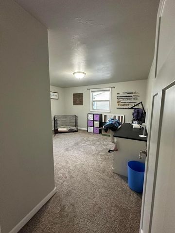1589 W PAULSON ROAD, Green Bay, WI 54313