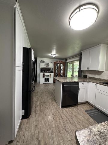 1589 W PAULSON ROAD, Green Bay, WI 54313