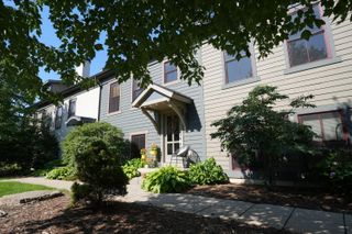 2168 New Town Drive Ne, Grand Rapids Twp, MI 49525