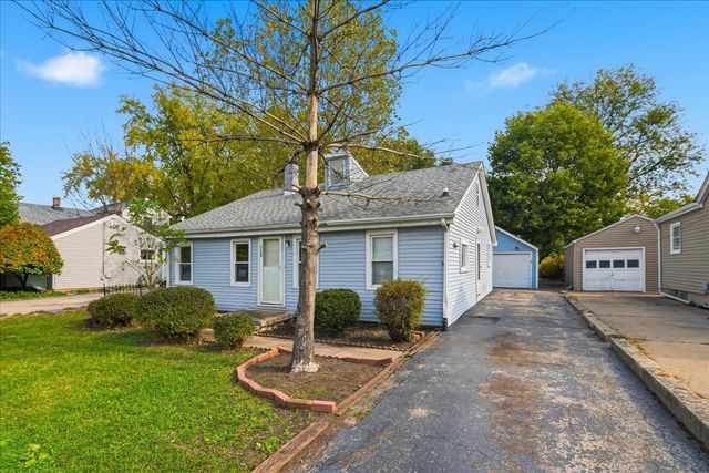 1130 S Spencer Street, Aurora, IL 60505