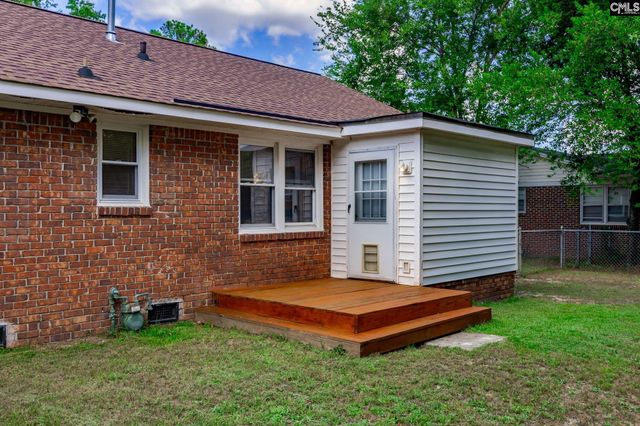 100 Wessinger Drive, Lexington, SC 29072