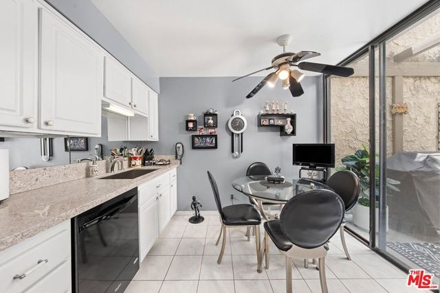 1015 21st Street B, Santa Monica, CA 90403