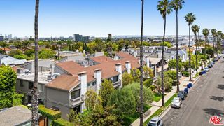 1015 21st Street B, Santa Monica, CA 90403
