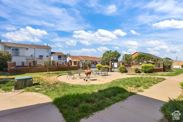 5545 S 2100 W #12, Roy, UT 84067