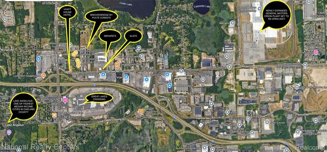 4920 Estes Drive, Lake Orion Village, MI 48359