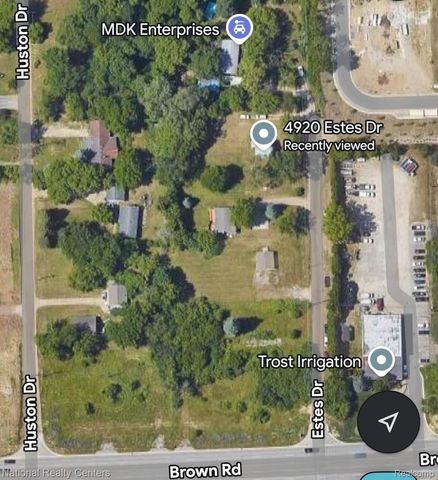 4920 Estes Drive, Lake Orion Village, MI 48359