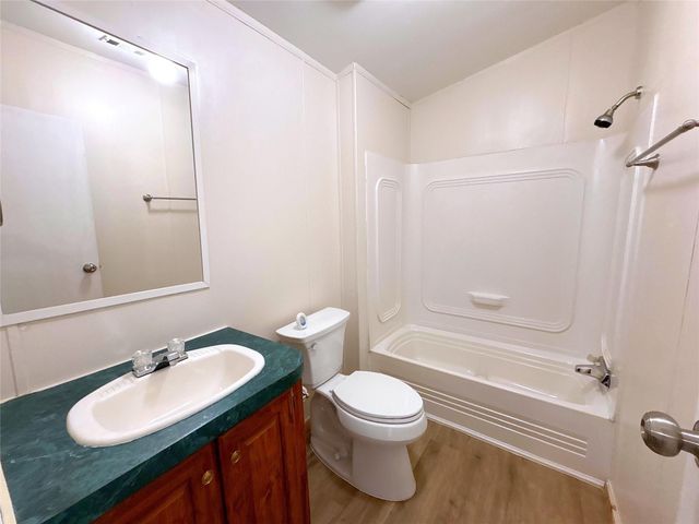 1811 Burnett Street, Baytown, TX 77520
