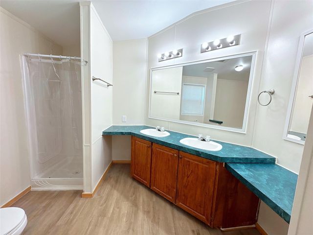 1811 Burnett Street, Baytown, TX 77520