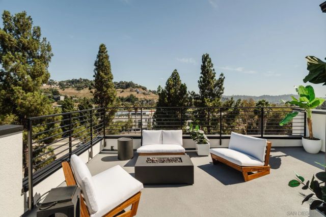 3858 N Emery Wy, Los Angeles, CA 90065