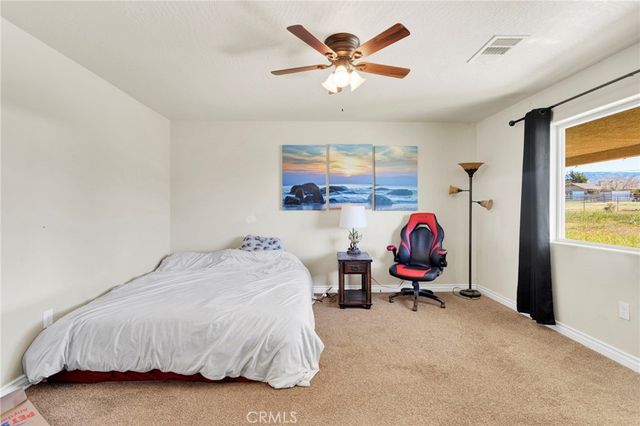 23661 Laurel, Apple Valley, CA 92308