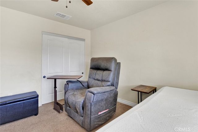 23661 Laurel, Apple Valley, CA 92308