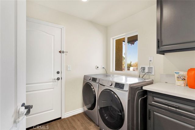 23661 Laurel, Apple Valley, CA 92308