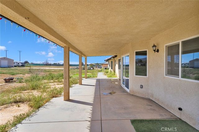 23661 Laurel, Apple Valley, CA 92308