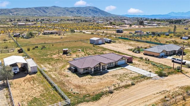 23661 Laurel, Apple Valley, CA 92308