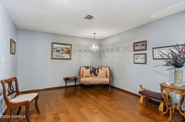 2517 Calle De Vista, Las Cruces, NM 88007