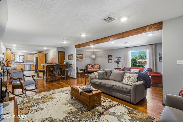 2517 Calle De Vista, Las Cruces, NM 88007